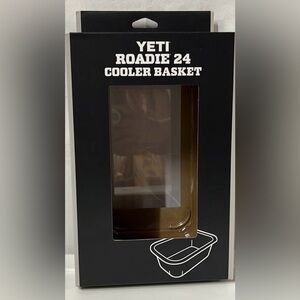 Yeti Roadie 24 Transparent Outdoor Cooler Container. NWTs